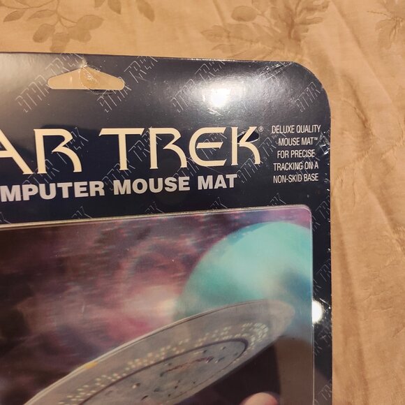 Star Trek 1999 Enterprise 3D Computer Mouse Mat, New In Box! - Picture 4 of 5